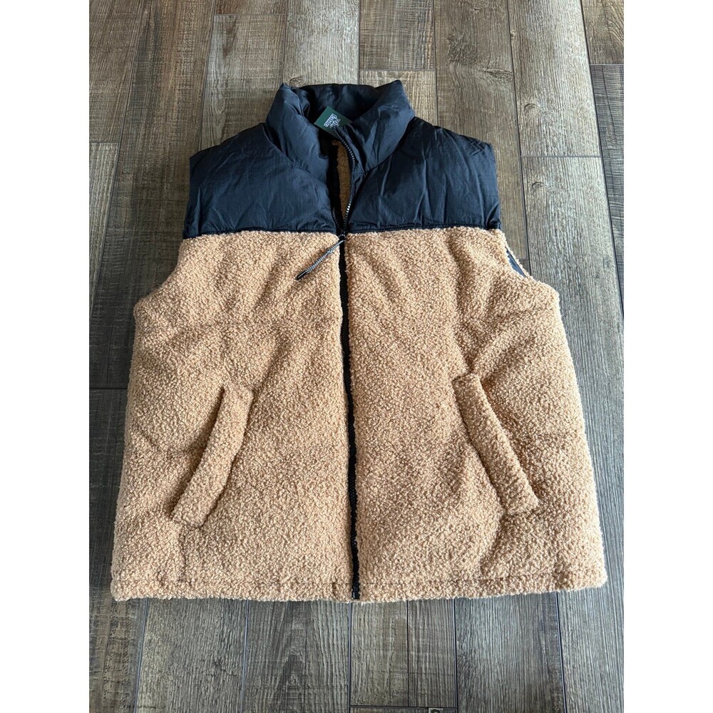 Women’s Wild Fable Sherpa Oversized Vest Sz. Medium NWT